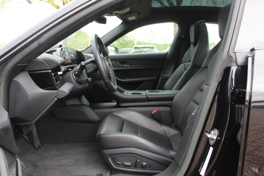 Porsche Taycan – foto 13