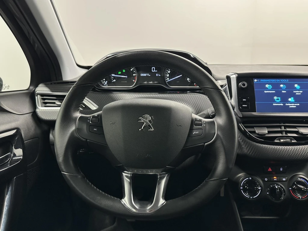 Peugeot 208 – foto 17