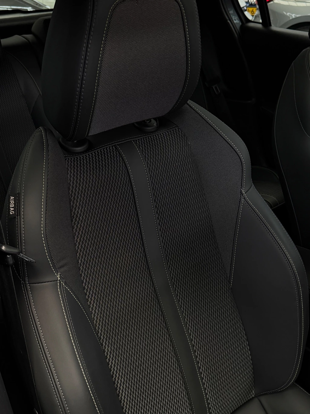 Peugeot 208 – foto 40