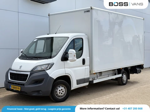 Peugeot Boxer 2.0 130PK Bakwagen Laadklep Nieuwe Distributieriem Navigatie Camera Airco Zijdeur Meubelbak Koffer