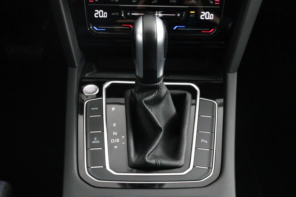 Volkswagen Passat – foto 22