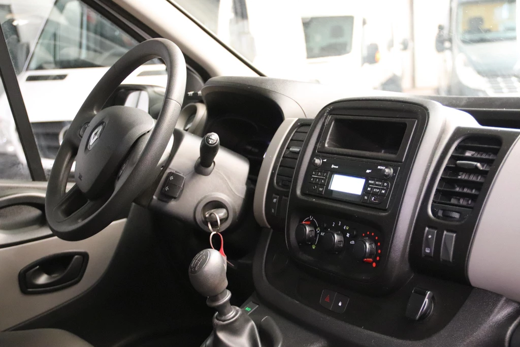 Renault Trafic – foto 11