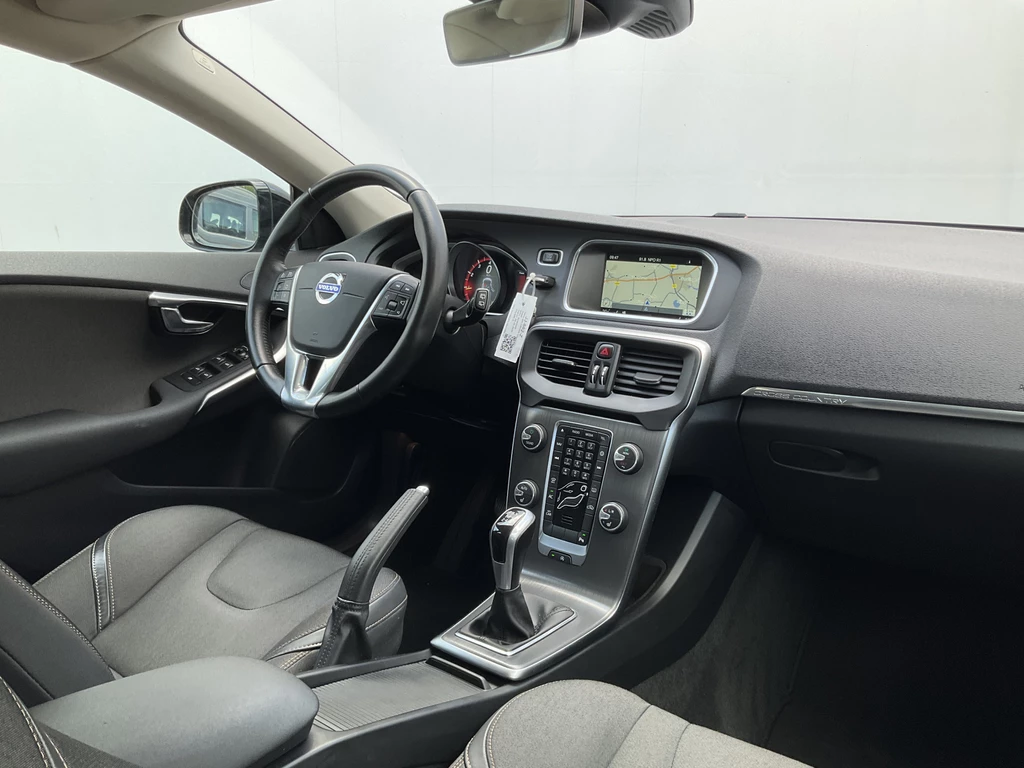Volvo V40 – foto 8