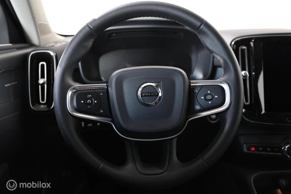 Volvo XC40 – foto 15