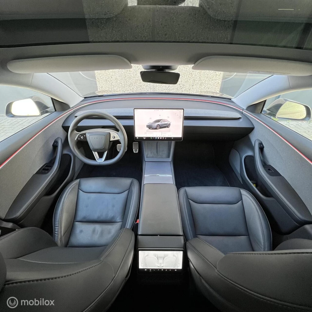 Tesla Model 3 – foto 11