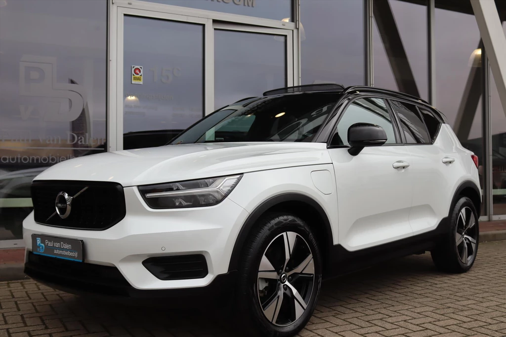 Volvo XC40 – foto 2