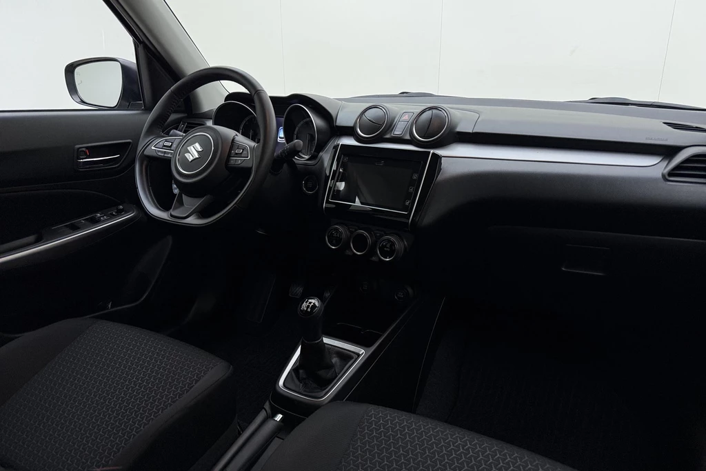 Suzuki Swift – foto 15