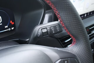 Ford Kuga – thumbnail 23