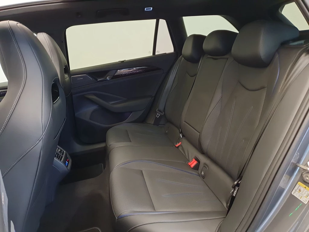 Volkswagen Passat – foto 26