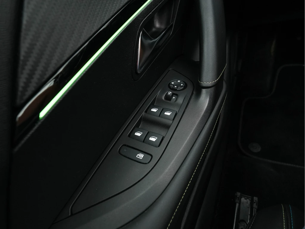 Peugeot e-2008 – foto 24
