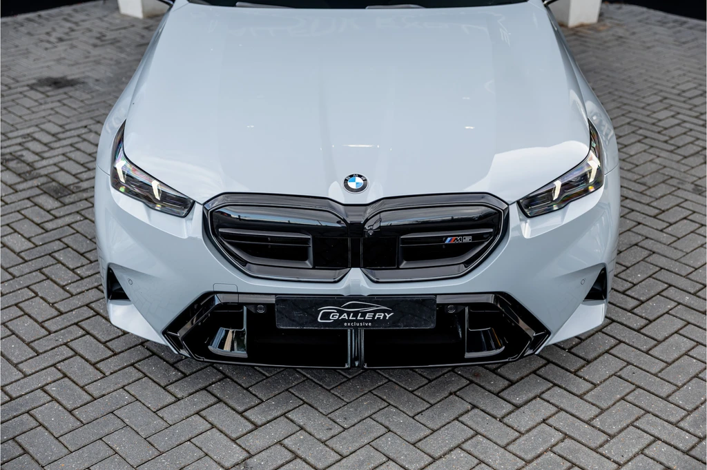 BMW M5 – foto 11