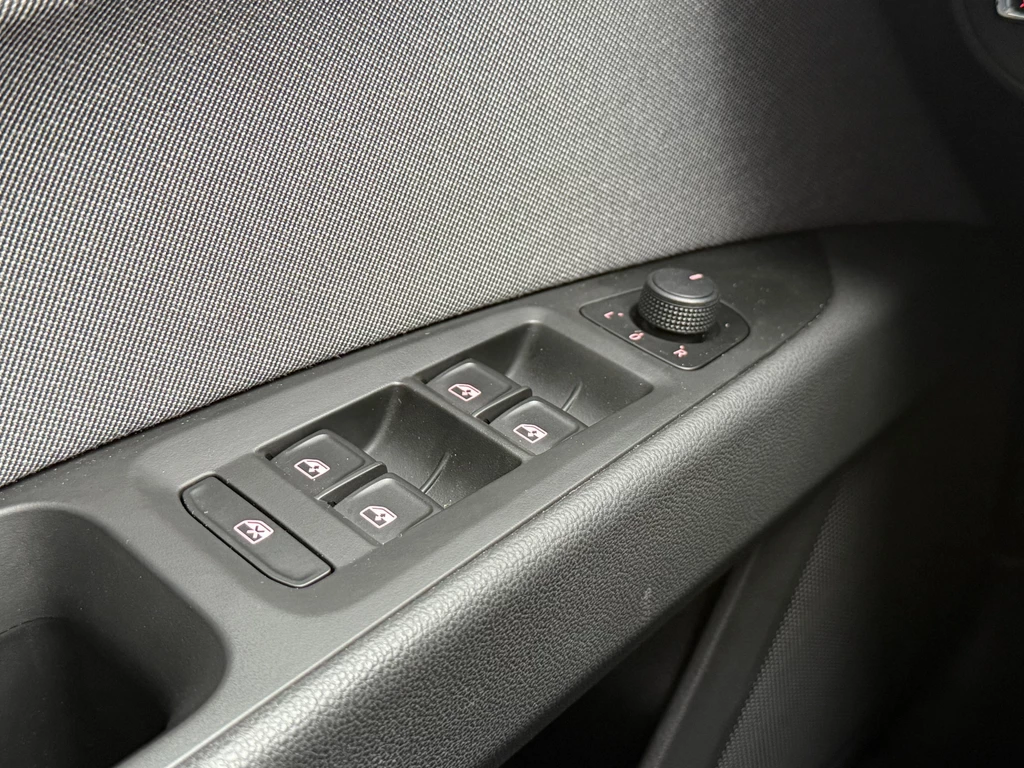 SEAT Leon – foto 21