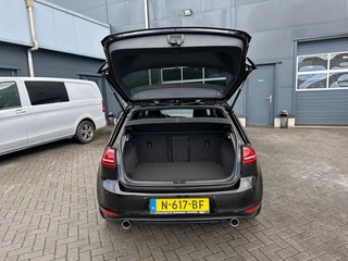Volkswagen Golf – thumbnail 8