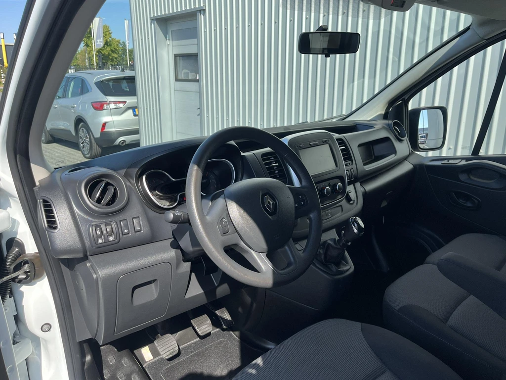 Renault Trafic – foto 10