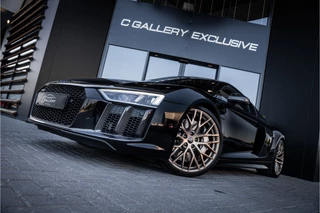 Audi R8 – thumbnail 2
