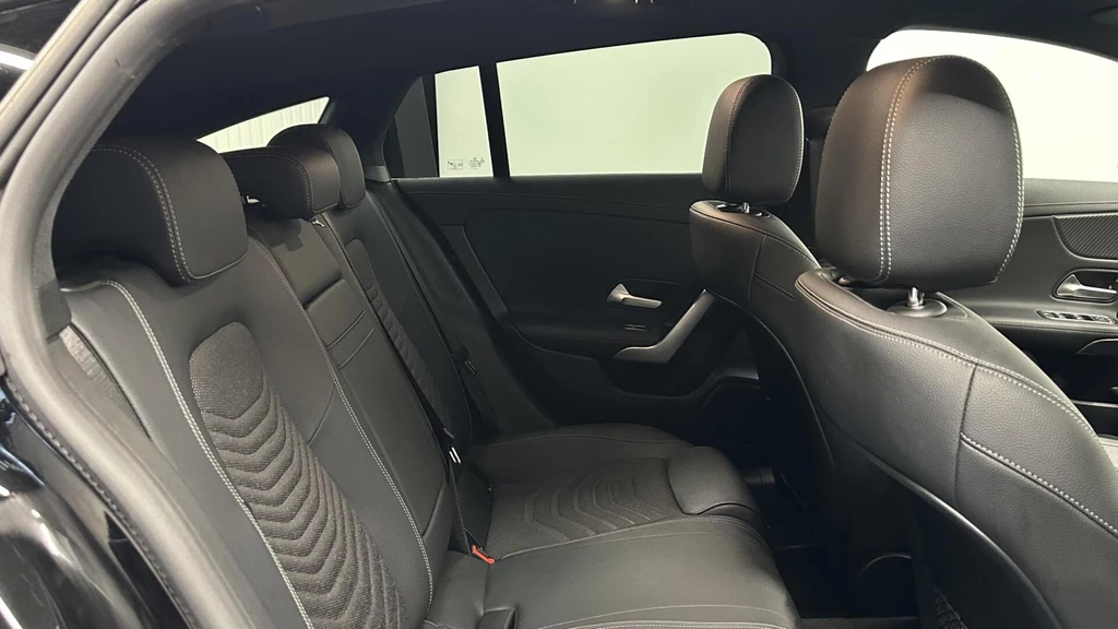 Mercedes-Benz CLA – foto 11