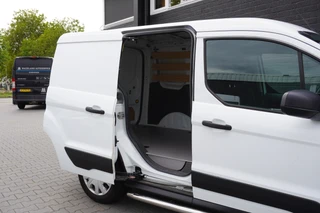 Ford Transit Connect – thumbnail 9