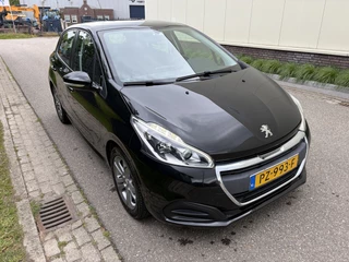 Peugeot 208 – thumbnail 8