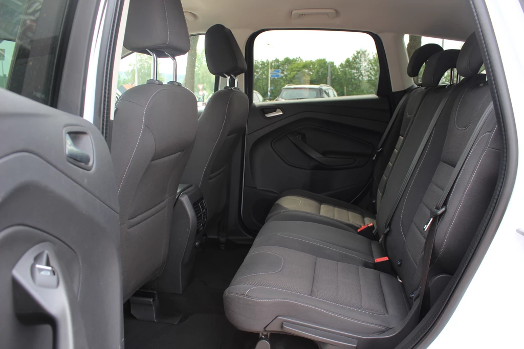 Ford Kuga – foto 13