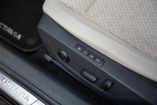 Škoda Octavia – thumbnail 24