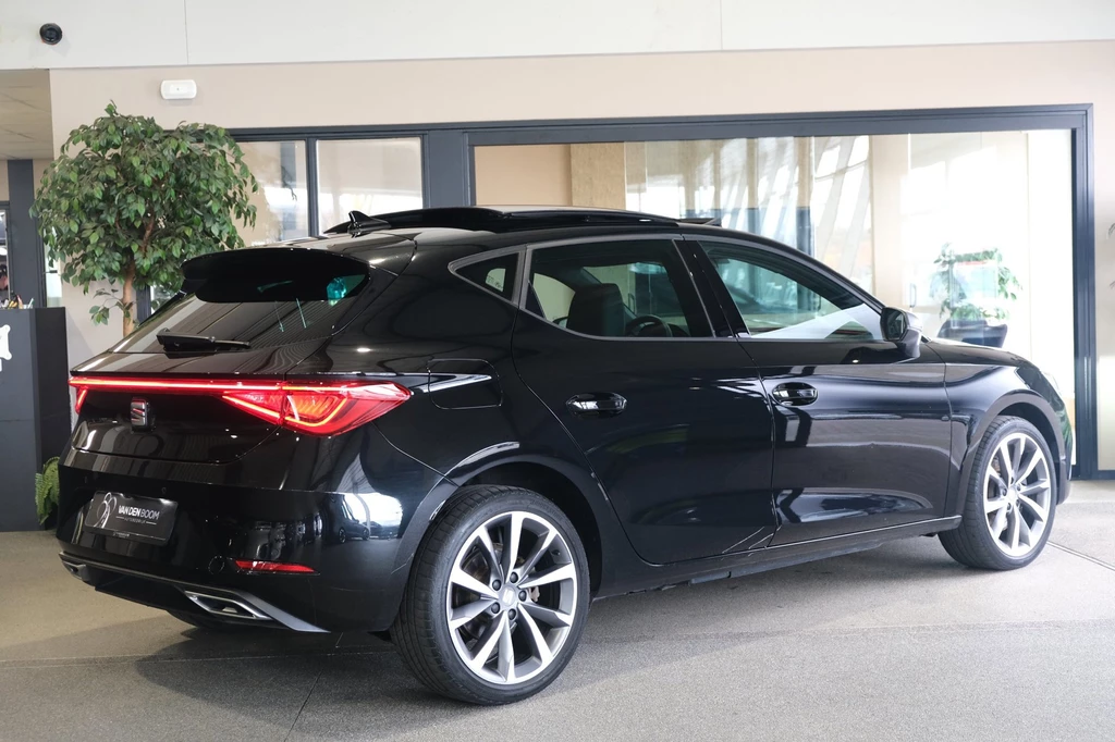 SEAT Leon – foto 4