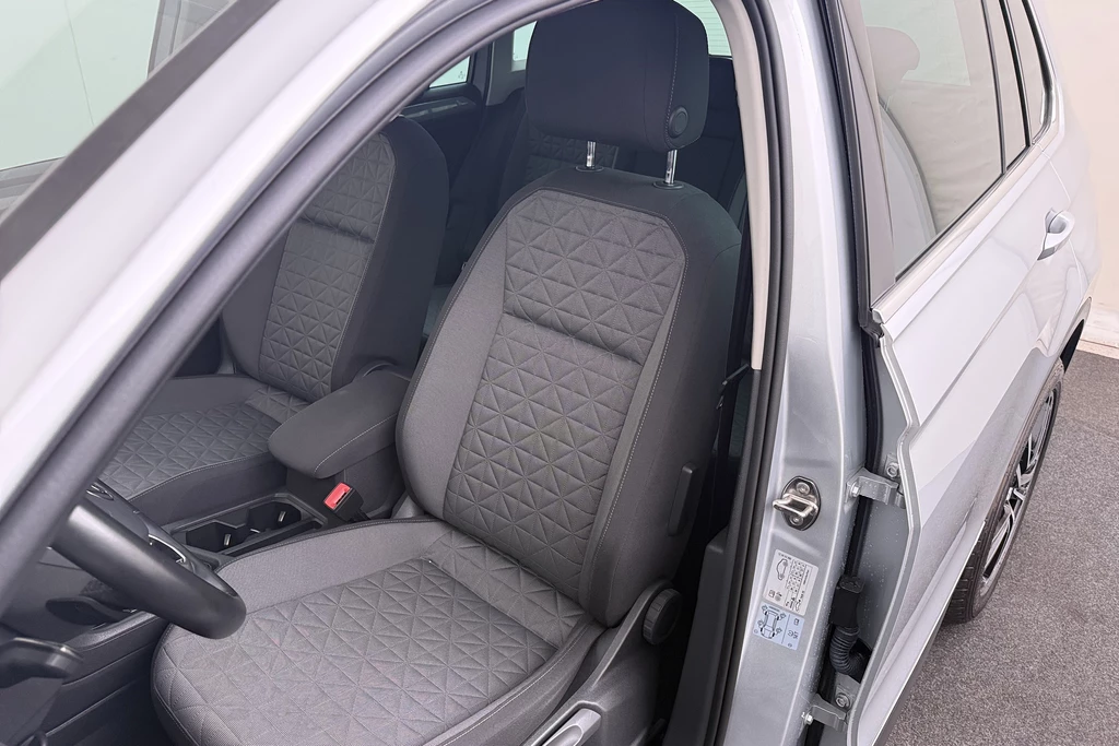 Volkswagen Tiguan – foto 9