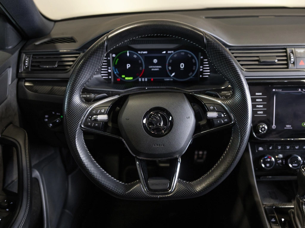 Škoda Superb – foto 25