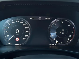 Volvo XC40 – thumbnail 18