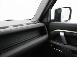Land Rover Defender – thumbnail 47