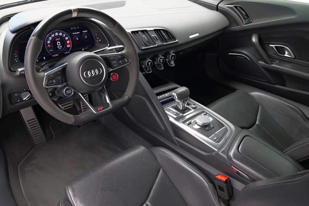 Audi R8 – foto 21