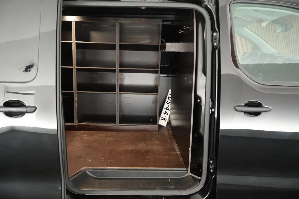 Opel Vivaro – foto 12