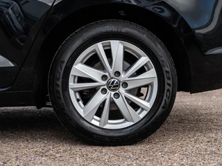 Volkswagen Touran – thumbnail 11