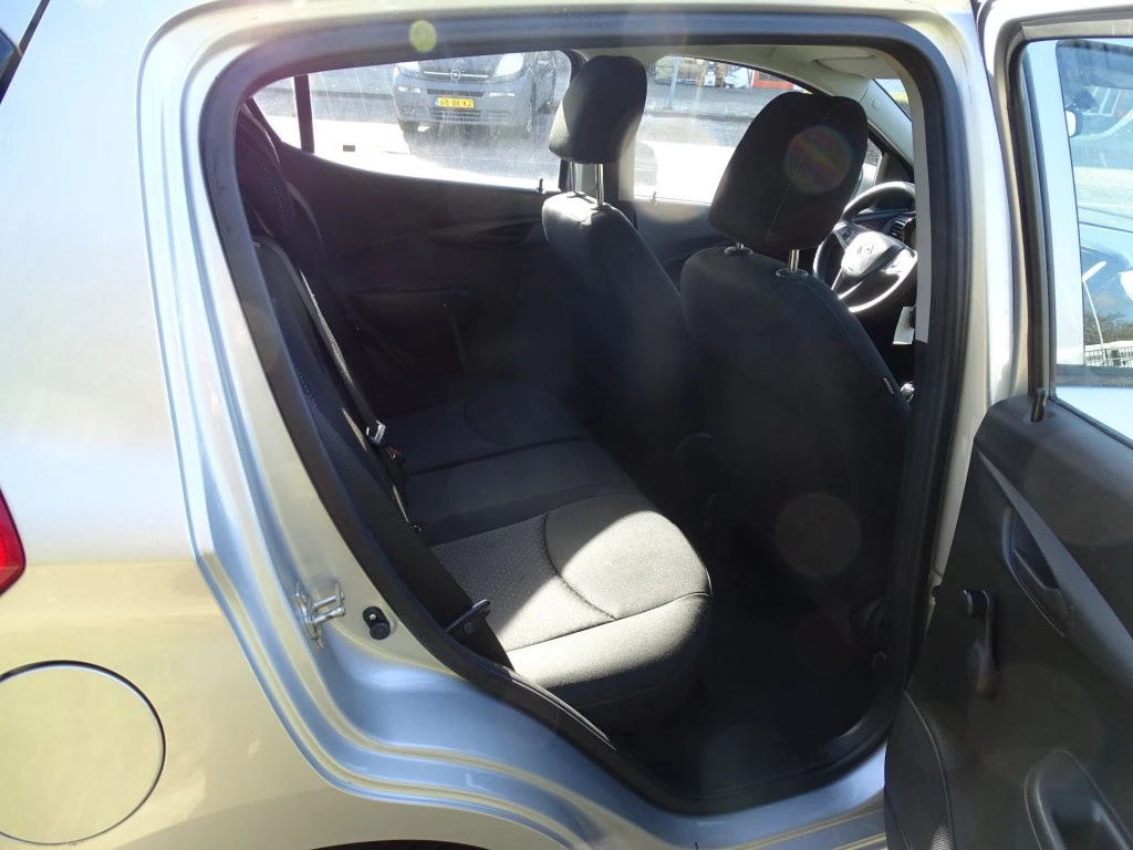 Opel KARL – foto 11