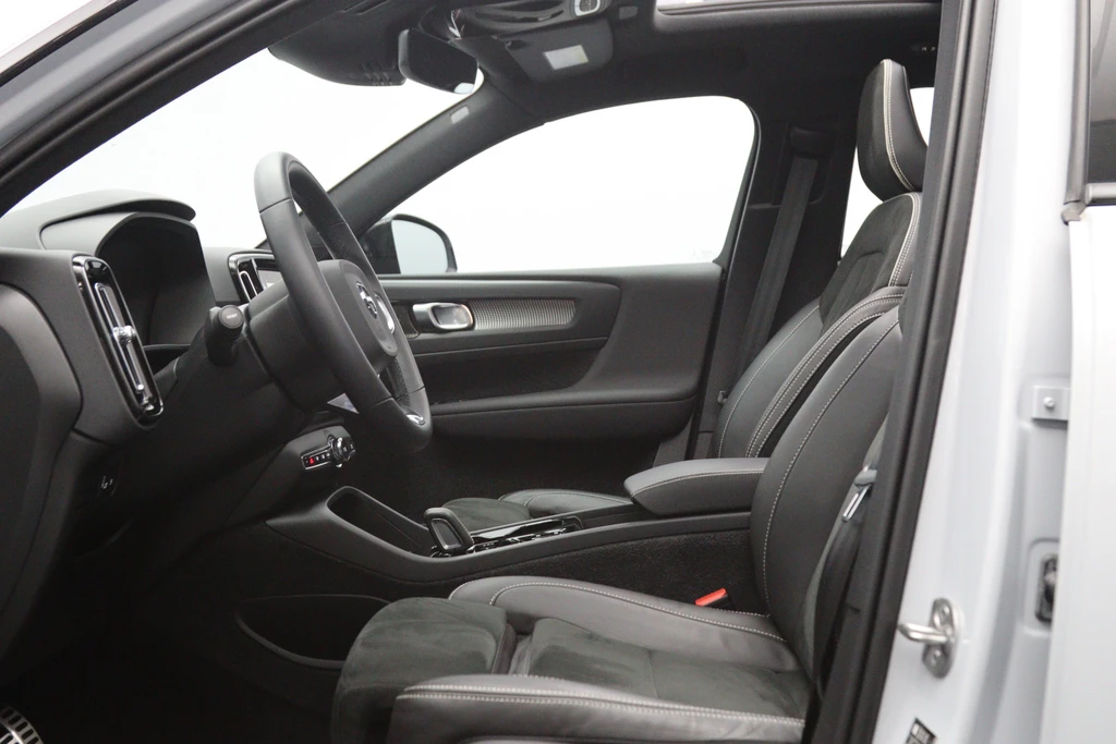 Volvo XC40 – foto 28