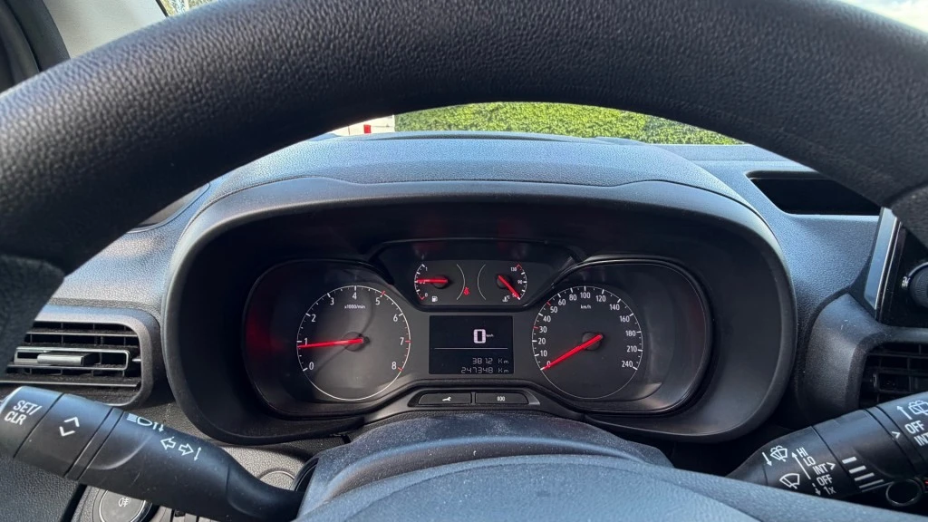 Opel Combo – foto 21