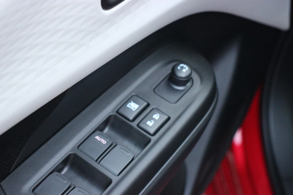 Suzuki Swift – foto 22
