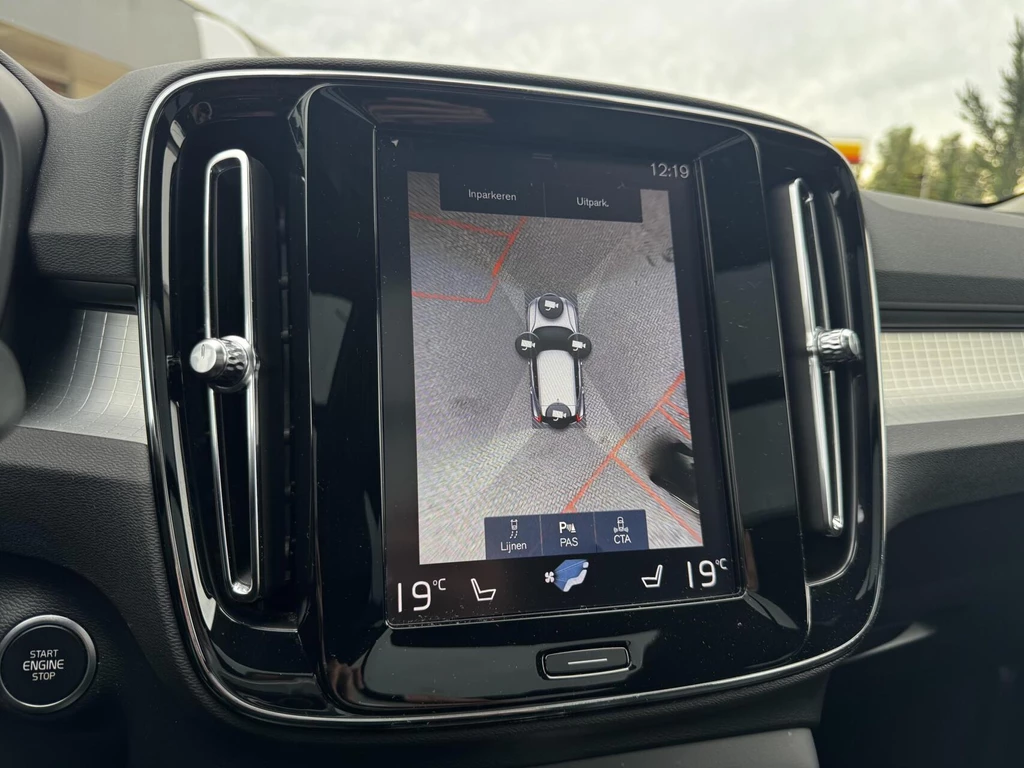Volvo XC40 – foto 23