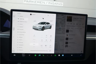 Tesla Model S – thumbnail 23