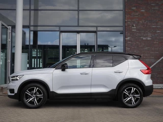 Volvo XC40 – thumbnail 1