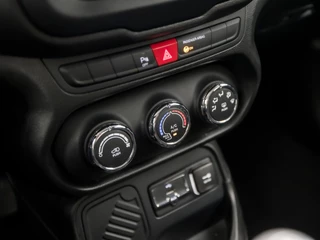 Jeep Renegade – thumbnail 11