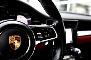 Porsche 911 – thumbnail 52