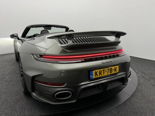 Porsche 911 – thumbnail 4