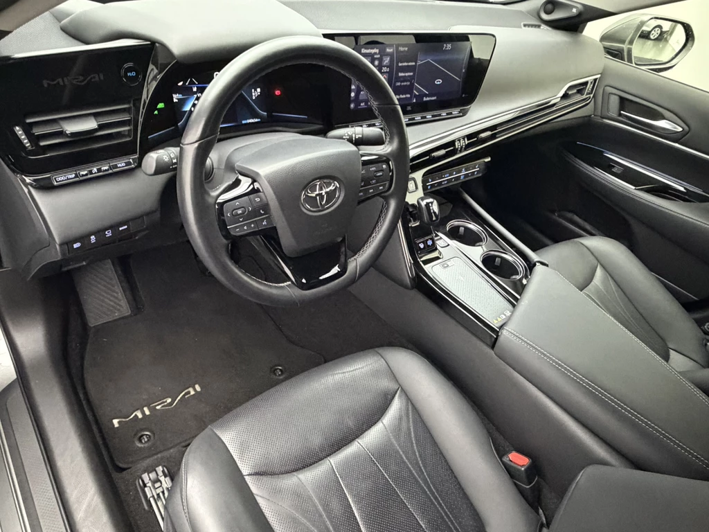 Toyota Mirai – foto 12