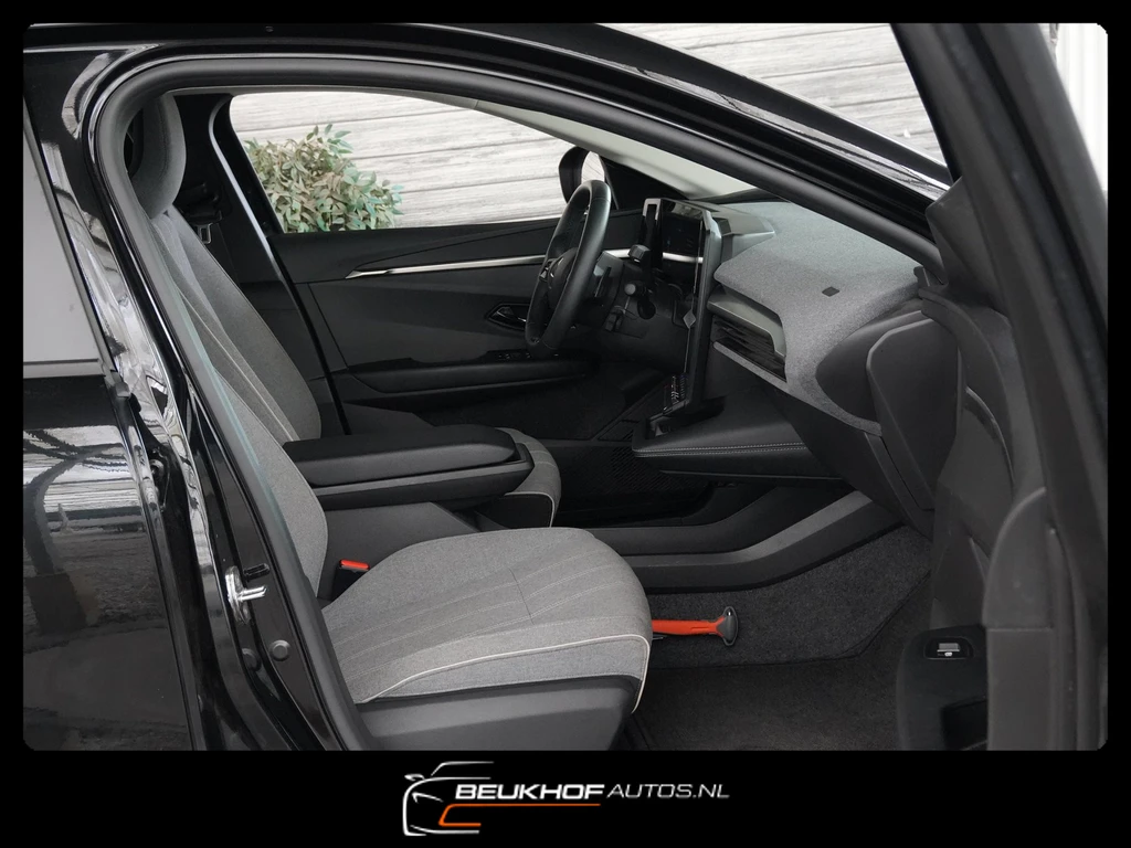Renault Megane E-Tech – foto 42