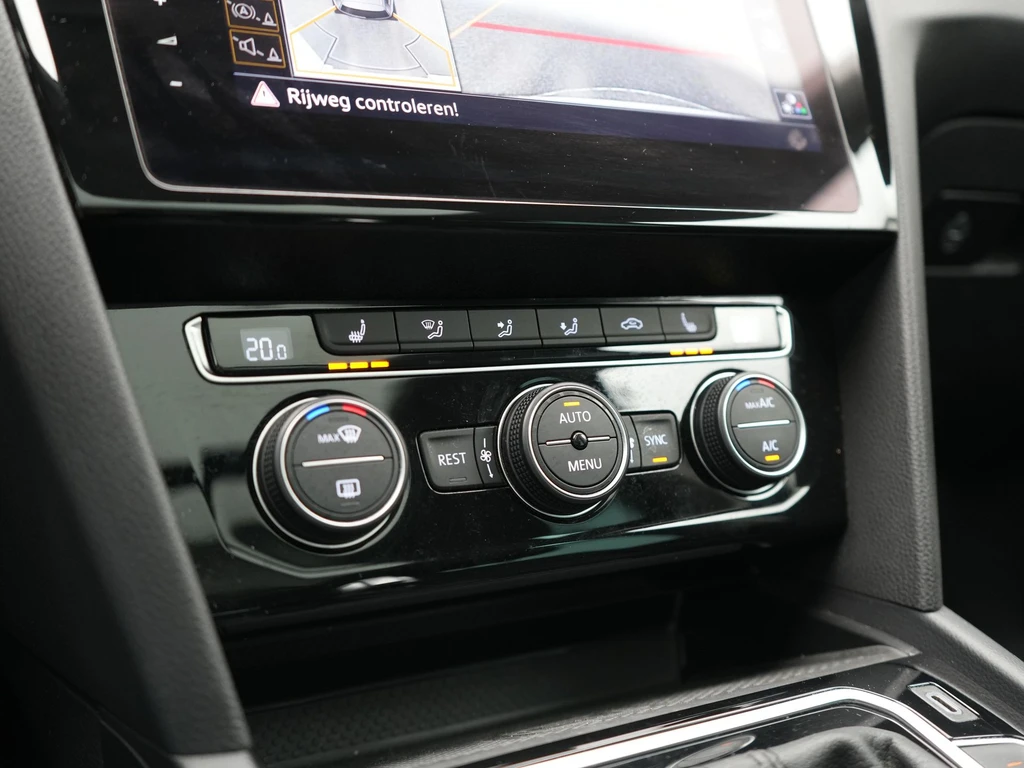 Volkswagen Passat – foto 22