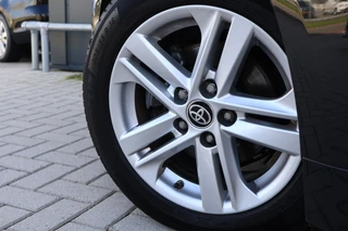 Toyota Corolla Touring Sports – thumbnail 15