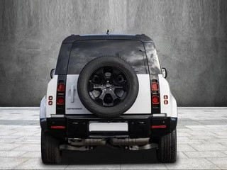 Land Rover Defender – thumbnail 2