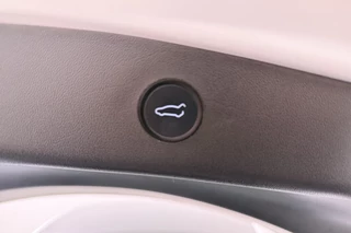 Tesla Model 3 – thumbnail 11