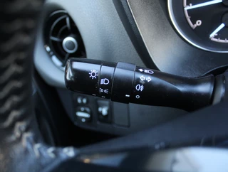 Toyota Yaris – thumbnail 31