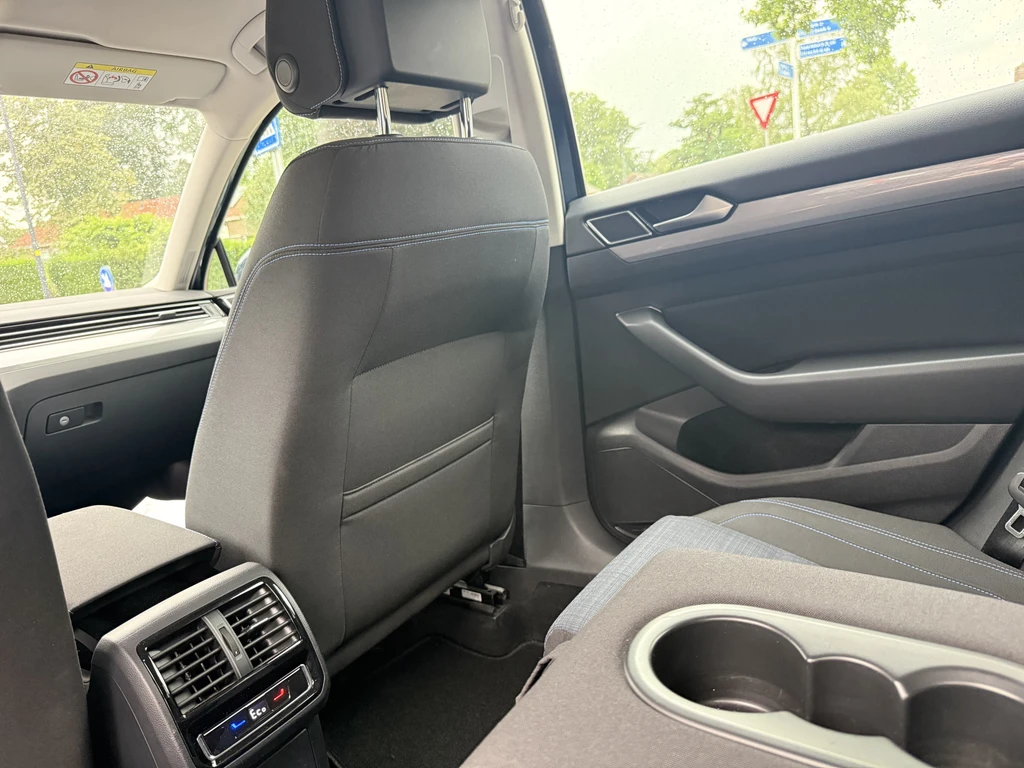 Volkswagen Passat – foto 28